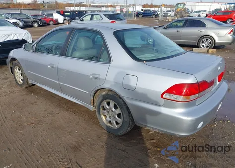 2002 Honda Accord 2.3 Ex z USA, uszkodzony, nr VIN 1HGCG56672A020603